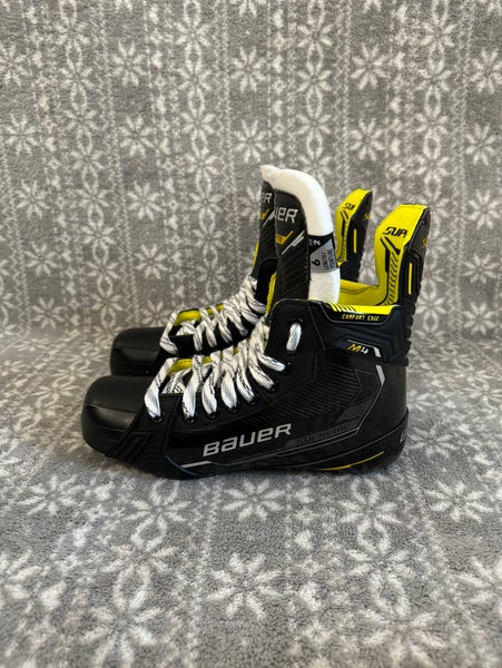 New Intermediate Bauer Supreme M4 Hockey Skates Size 6 Fit 2 *NO HOLDERS*