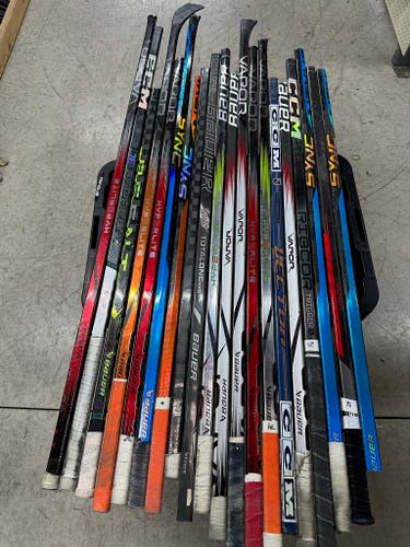 x20 - Lot of Broken Hockey Sticks for Projects or Repair - #Bundle204