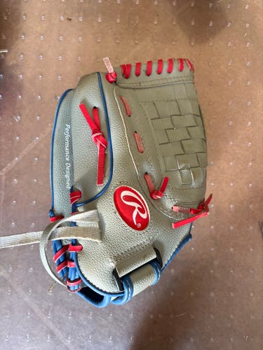 Used Left Hand Throw 11.5" Player series Baseball Glove