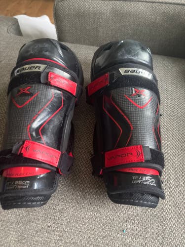 Used Youth Bauer Vapor 1X Lite 11" Shin Pads