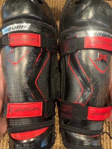 BAUER 1X LITE SHIN PADS 12” PRICE NEGOTIABLE