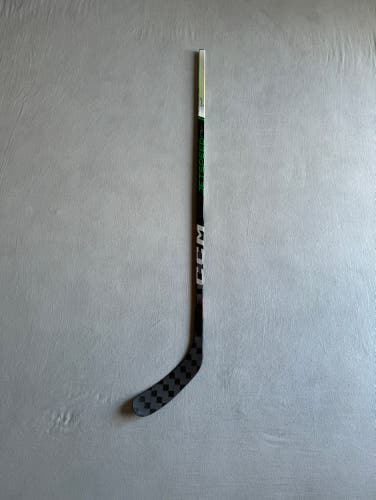 New Junior CCM Right Hand Jetspeed FT6 Pro Hockey Stick 40 Flex P90TM Green