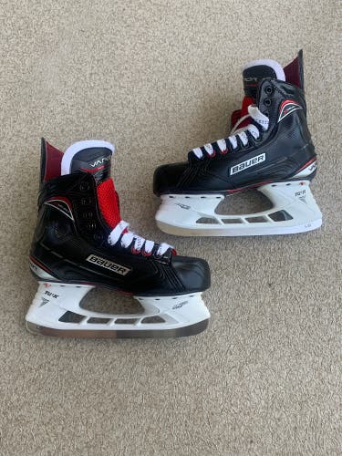 New Senior Bauer Vapor X Select Hockey Skates Regular Width 7