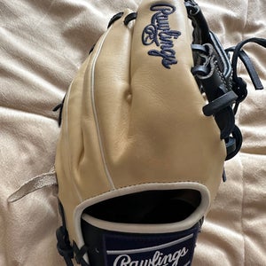 Used  Infield 11.5" Heart of the Hide Baseball Glove