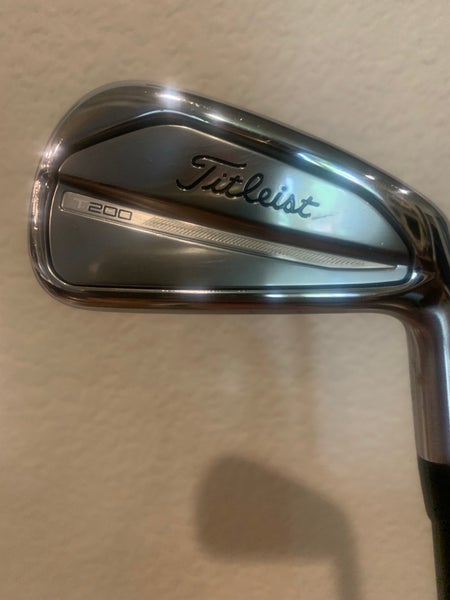 Used Men's Titleist T200 (2024 model) Right Handed Iron Set Regular Flex 8 Pieces Graphite Shaft