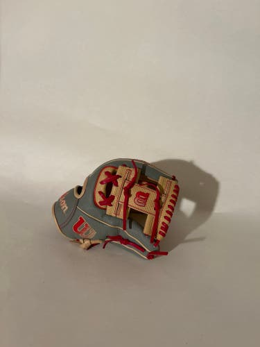 *LIKE NEW* Wilson 11.5'' 1786 A2000 SuperSkin Series Glove w/ Spin Control