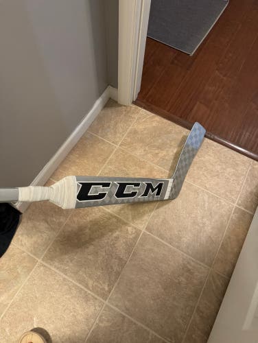 New CCM Axis Pro Goalie Stick (25in.)