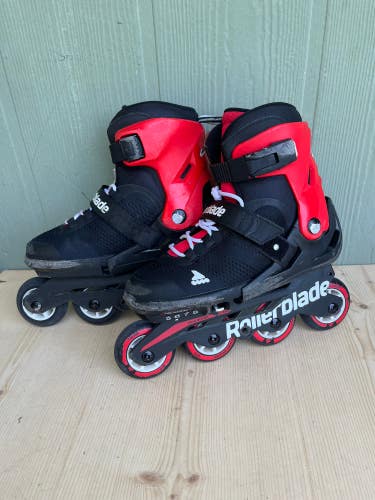 Used Youth Rollerblade Microblade Inline Skates Regular Width Size 5