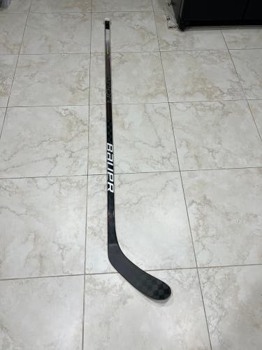 Bauer Hyperlite coded ADV LH 82 P28