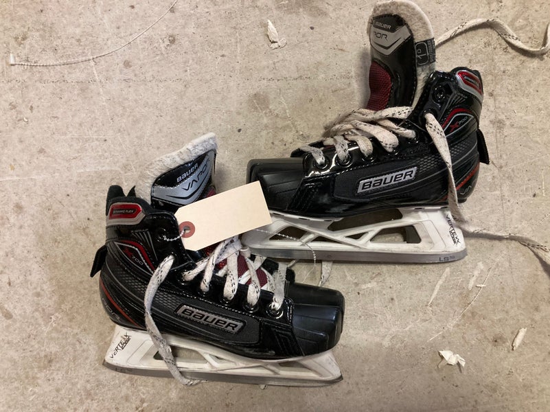 Used Junior Bauer Vapor X700 Hockey Goalie Skates Regular Width Size 1