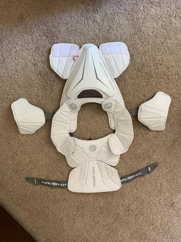 Used Medium Maverik Shoulder Pads
