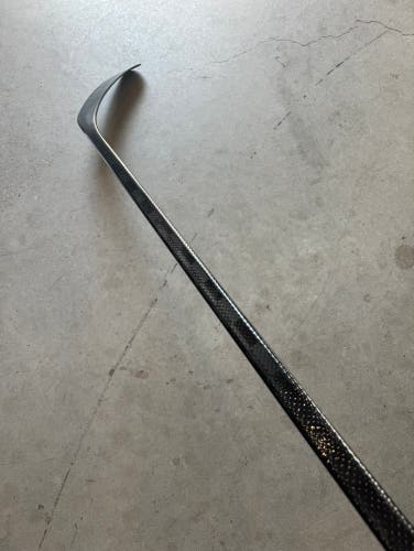 New Junior Bauer Left Hand P92 40 Flex Pro Stock Vapor Hyperlite 2 Hockey Stick Blackout Pro+