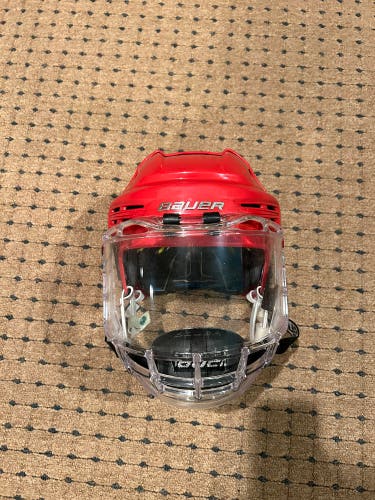 New Bauer Re-Akt 200 Helmet Medium