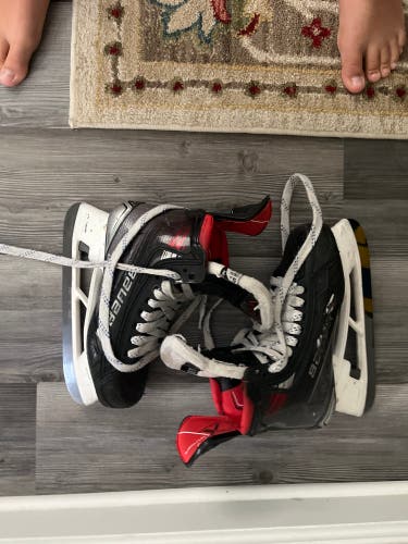 Bauer Vapor x5 skates