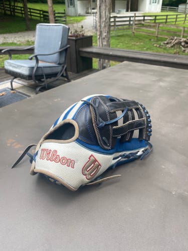 Wilson A2K MB50 12.5"
