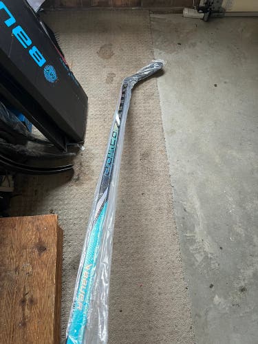 Brand New Teal/silver Bauer Nexus Tracer