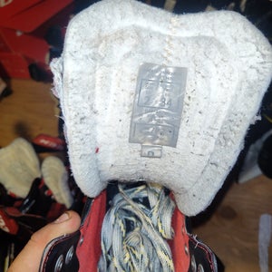 Used Junior CCM JetSpeed FT460 Hockey Skates Regular Width Size 2