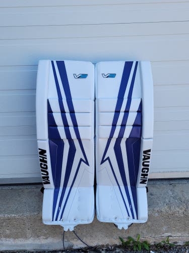 New 34+2" Vaughn Velocity V9 Pro Goalie Leg Pads