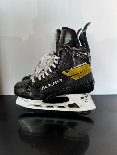 NHL Used Senior Bauer Pro Stock 6.5 Supreme UltraSonic Hockey Skates Made In Canada