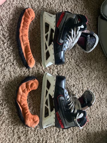 Used Bauer Vapor X2.7 Hockey Goalie Skates Regular Width 8.5
