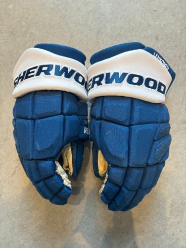 NHL Colorado Avalanche Lehkonen Like New Gently Used Sherwood Rekker Element One Gloves