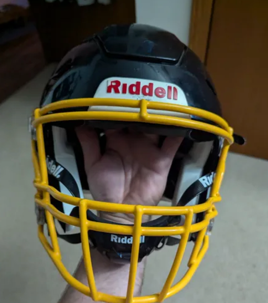 2 large Adult Riddell SpeedFlex Helmet