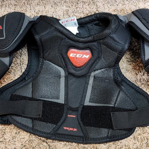 Used Junior Medium CCM RBZ Shoulder Pads