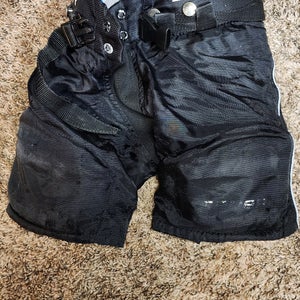 Used Youth Small Bauer Supreme One15 Hockey Pants