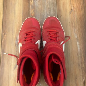 Nike men’s metal cleats
