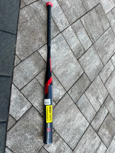 New Easton Ghost Bat (-11) Composite 22 oz 33"