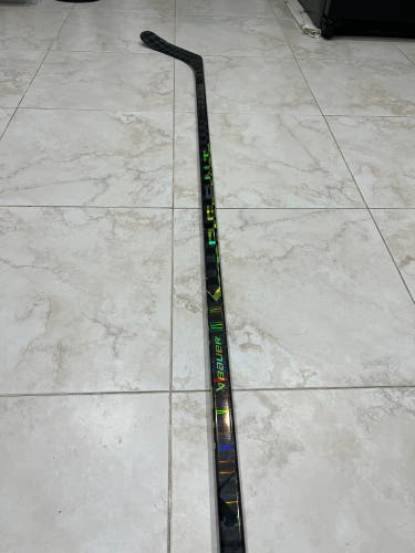 Bauer Agent wrapped 2spro LH 87 flex p28