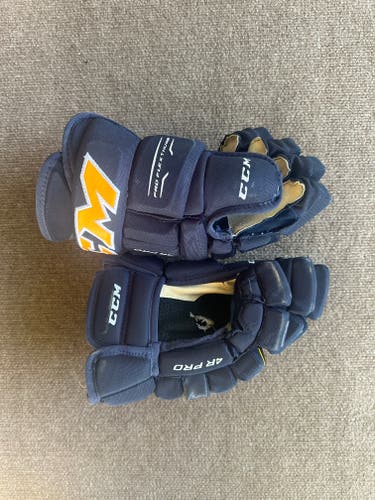 Used CCM Tacks 4 Roll Pro Gloves 14"