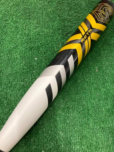 White Used 2023 Louisville Slugger Meta Bat (-9) Composite 23 oz 32"