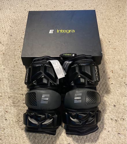 Brand New Large Epoch Integra Elbow Pads (With Tags & Original Box)