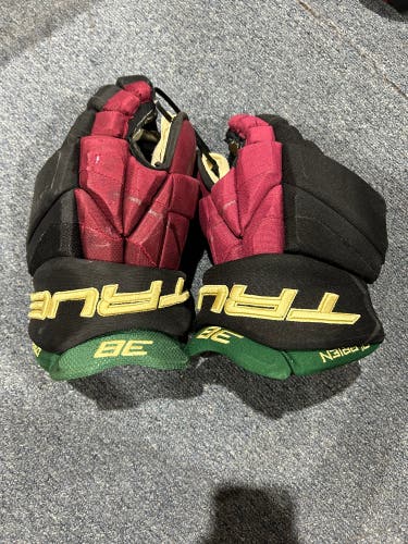 Lightly Used O’Brien True 14" Pro Stock Catalyst 9X Gloves