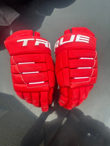 True  A 6.0 pro gloves size 12”