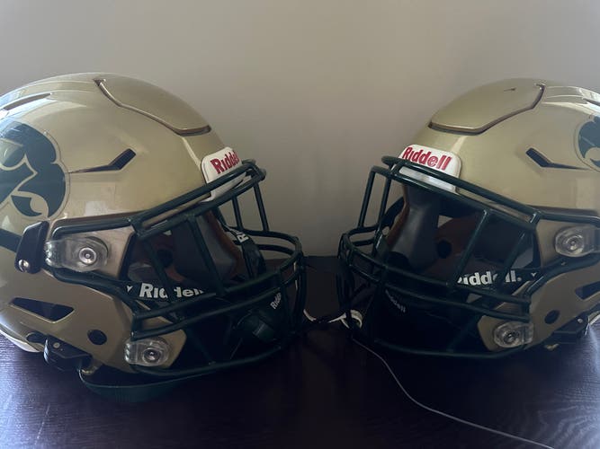 Used Medium Riddell SpeedFlex Helmet