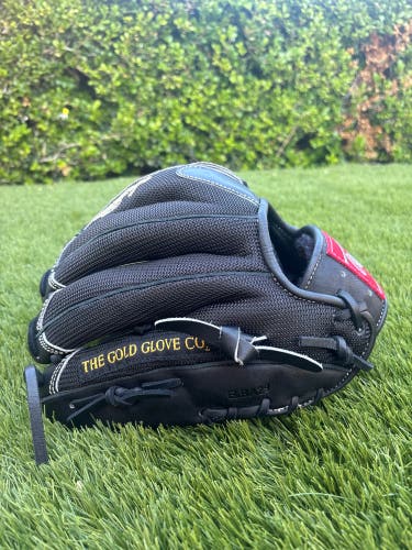 New Pitcher's 11.75" Baseball Glove