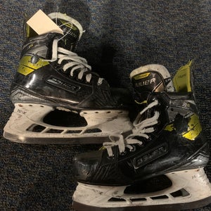 Bauer Supreme 3S Hockey Skates | INT 5 | Fit 2
