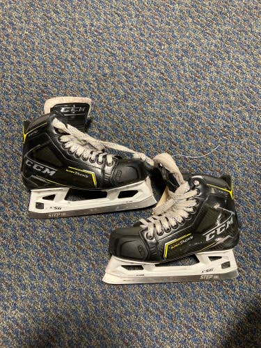 Used Senior CCM Super Tacks 9370 Hockey Goalie Skates Regular Width Size 6