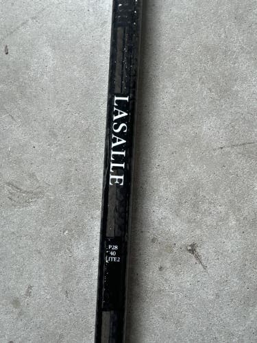 New Junior Bauer Left Hand P28 40 Flex Pro Stock Vapor Hyperlite 2 Hockey Stick Blackout Pro+