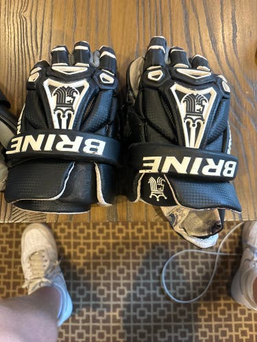 Used Brine King 5 13” Goalie Gloves