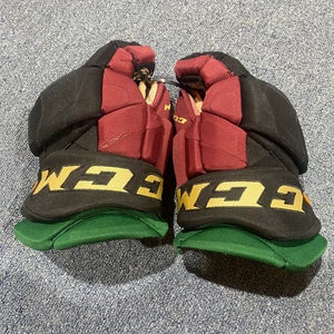 Used Arizona Coyotes #75  CCM 14" HGPJSPP Gloves
