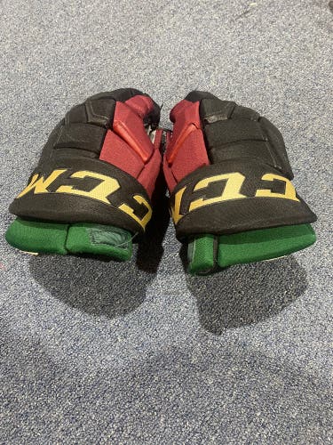 Used Arizona Coyotes #76 CCM 14" HGQLXP Gloves