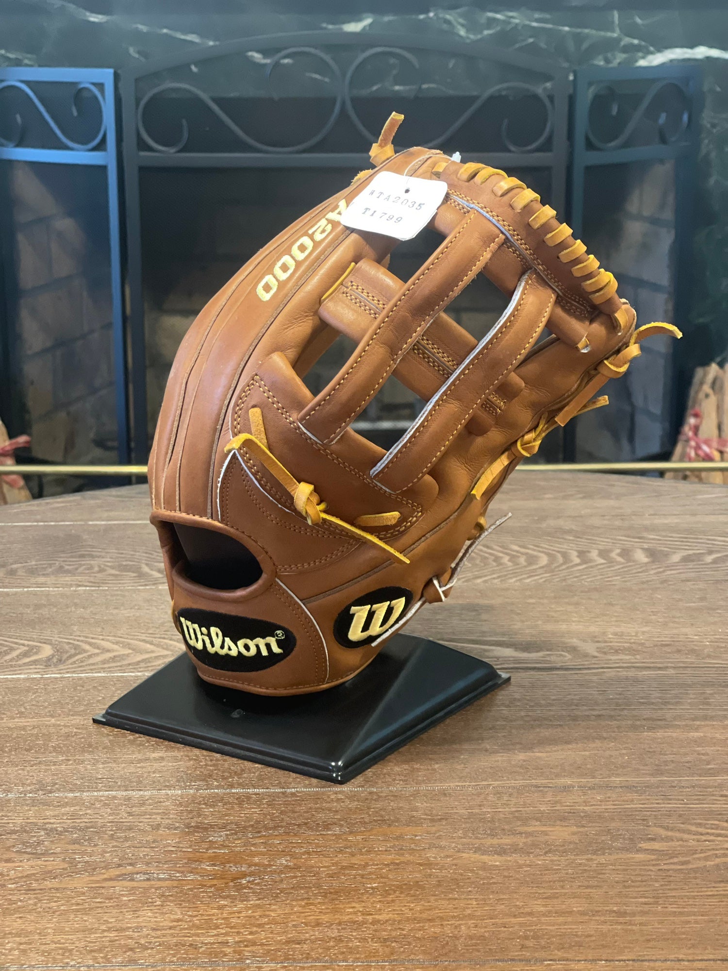 Wilson A2000 Pro Issue Saddle Tan 1799 12.75” Brand New With Tags