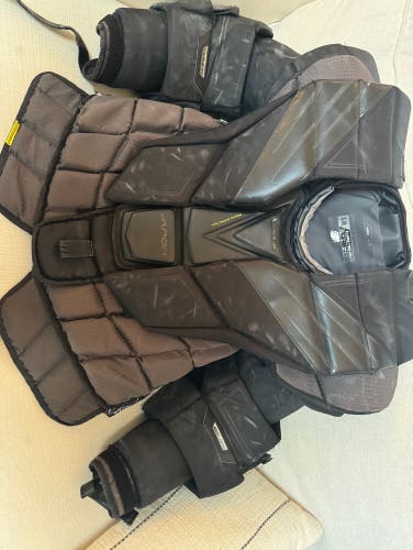 Used  Bauer Hyperlite Goalie Chest Protector