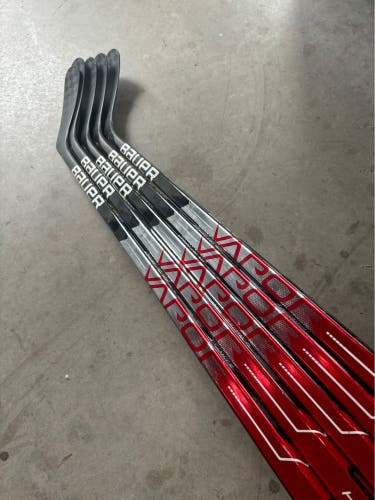 Used Intermediate Bauer Right Handed P92 Pro Stock Vapor Hyperlite Hockey Stick