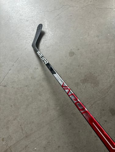 Used Intermediate Bauer Right Handed P92 Pro Stock Vapor Hyperlite Hockey Stick