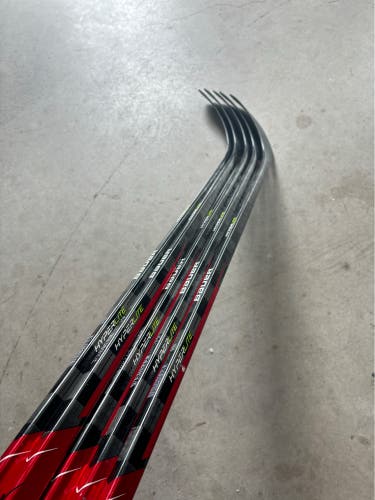 Used Intermediate Bauer Right Handed P92 Pro Stock Vapor Hyperlite Hockey Stick