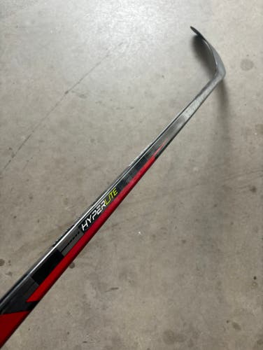 Used Intermediate Bauer Right Handed P92 Pro Stock Vapor Hyperlite Hockey Stick